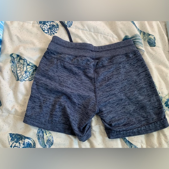 Athleta Heathered Navy Athletic Shorts size Small - Picture 2 of 6